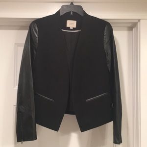 Loft Black Jacket w/ faux leather sleeves. Sz 6.